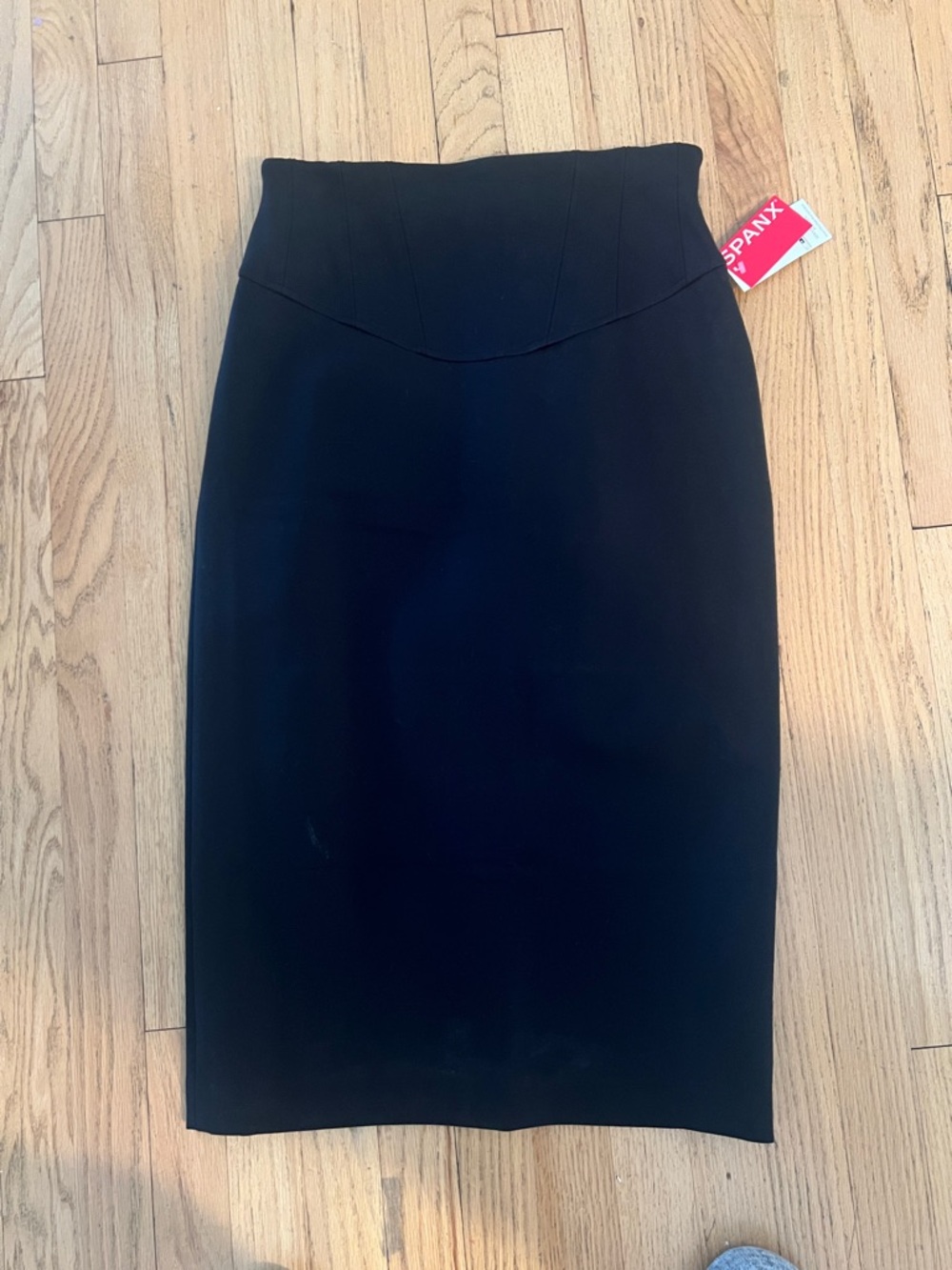 SPANX Black Sculpting High-Waist Pencil Skirt